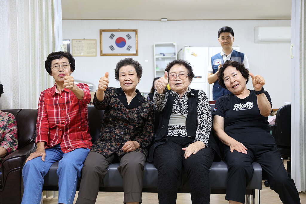 자신의 지금의 몸과 마음 상태를 표현하고 있는 참석자들