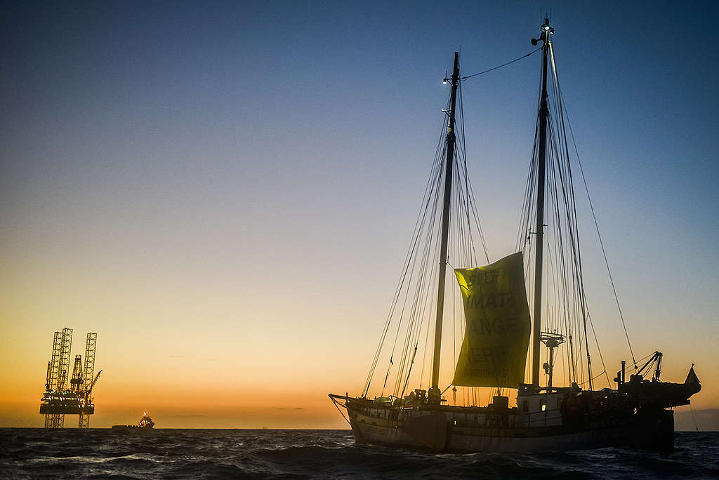 Action against Exploratory Drilling in the North Sea. © Joris van Gennip