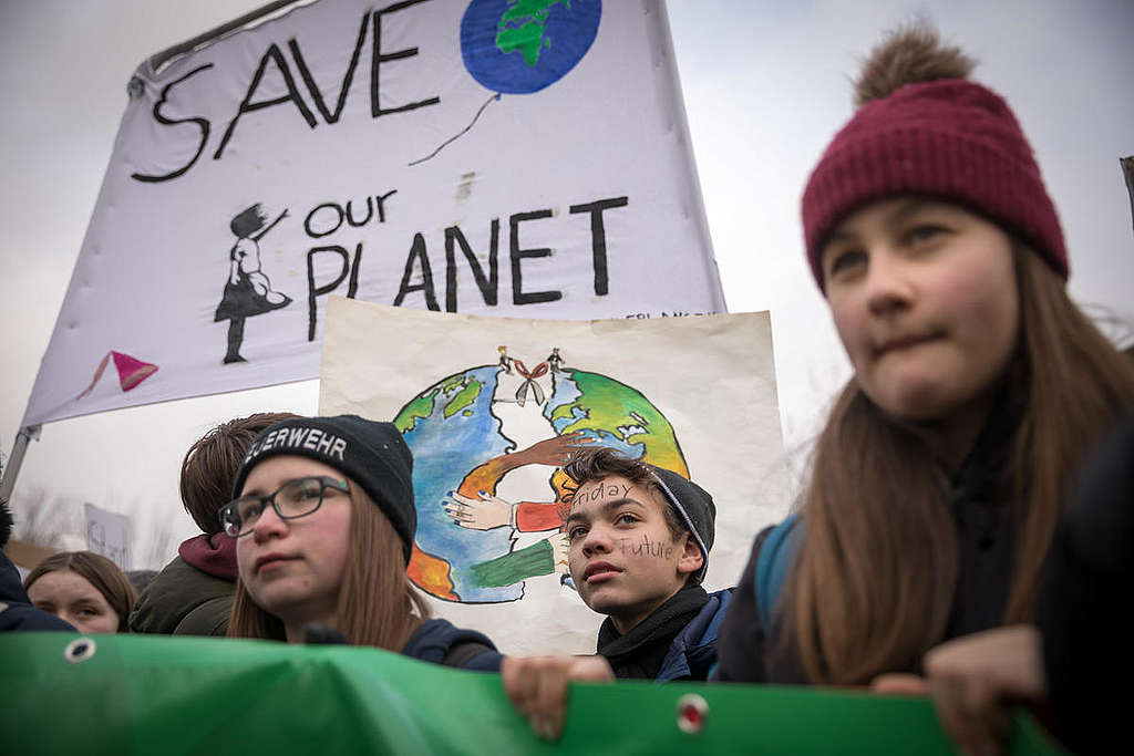 Jeunesse en grève pour le climat à Berlin.