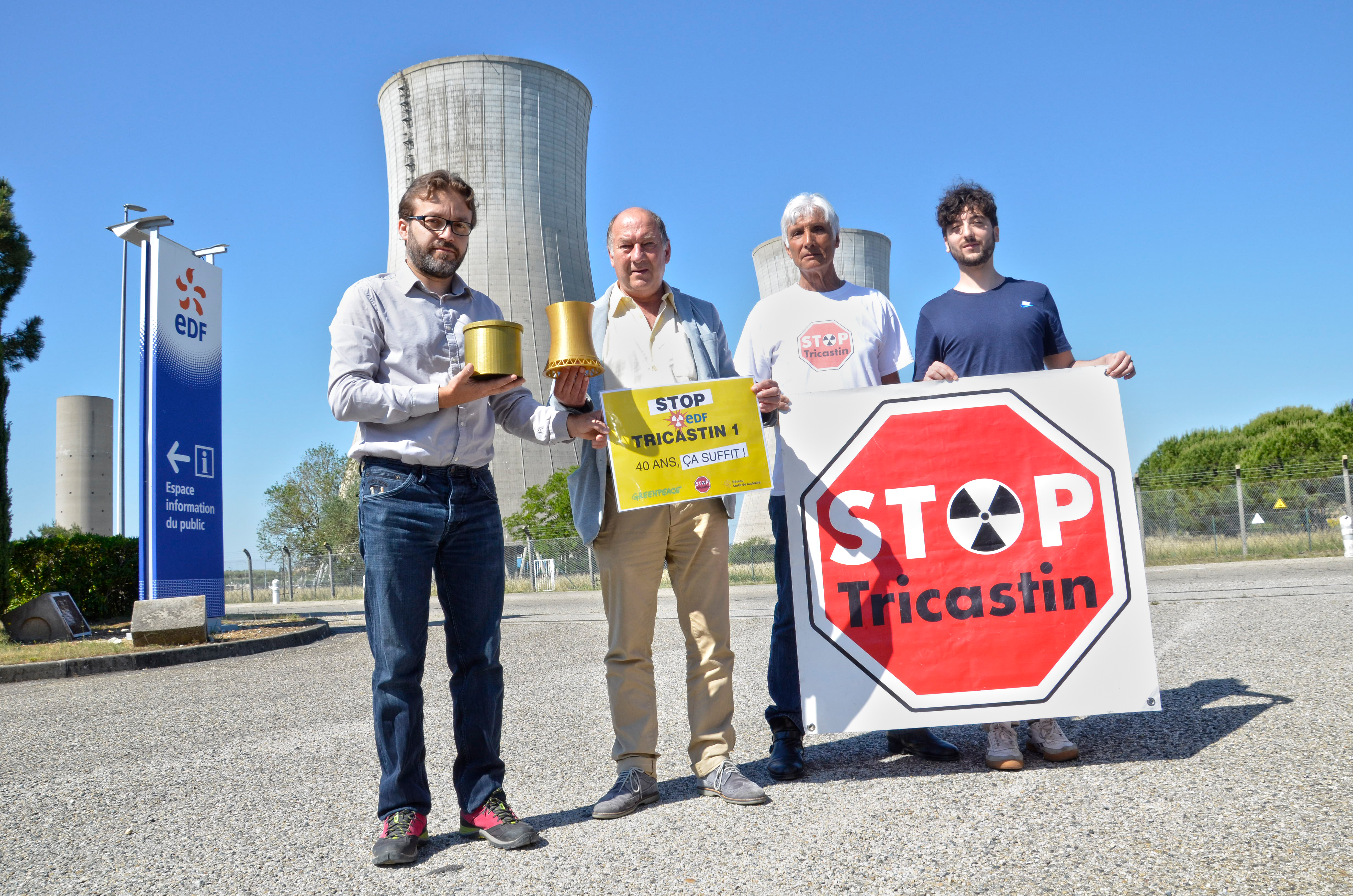 Remise du Trophée de la cuve la plus fissurée à Tricastin, France