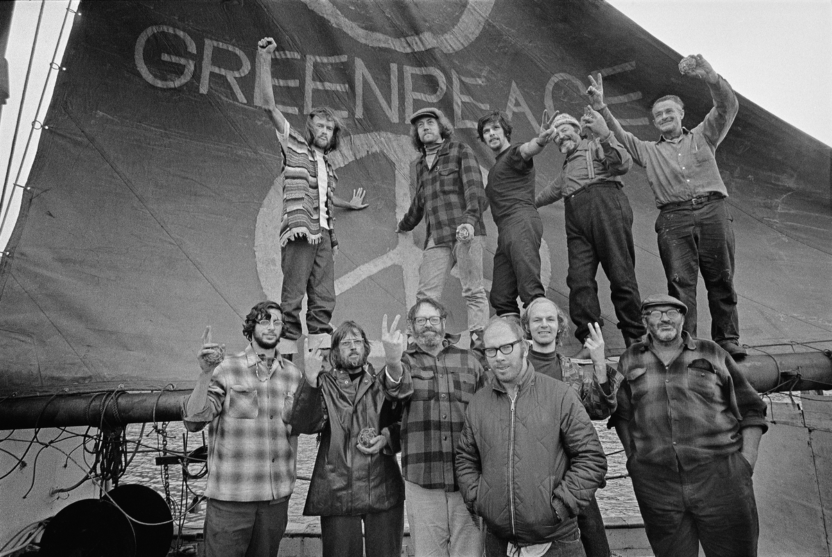 Crew of the Greenpeace - Voyage Documentation (Vancouver to Amchitka: 1971). © Greenpeace / Robert Keziere