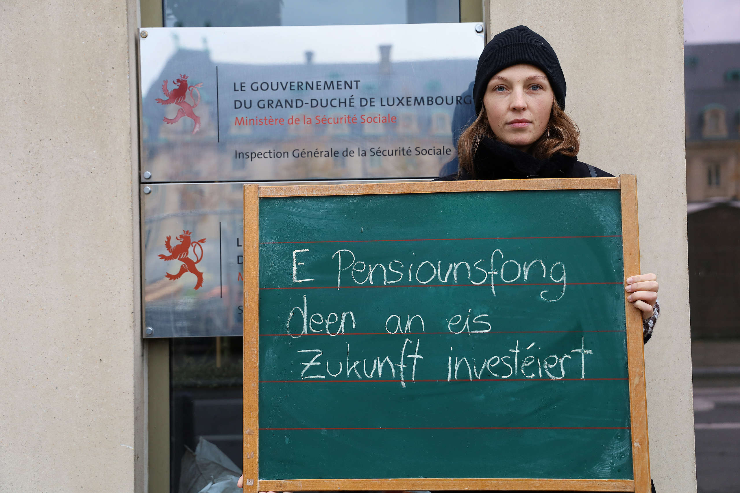 Dieses Jahr wünschen wir uns anlässlich der Feiertage einen Pensionsfonds, der das Klima schützt und die Menschenrechte respektiert!