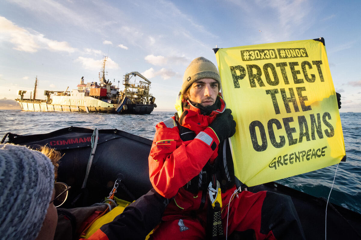 Documentation and actions against Industrial Fishing in French Marine Protected Areas. © Lorraine Turci / Greenpeace
