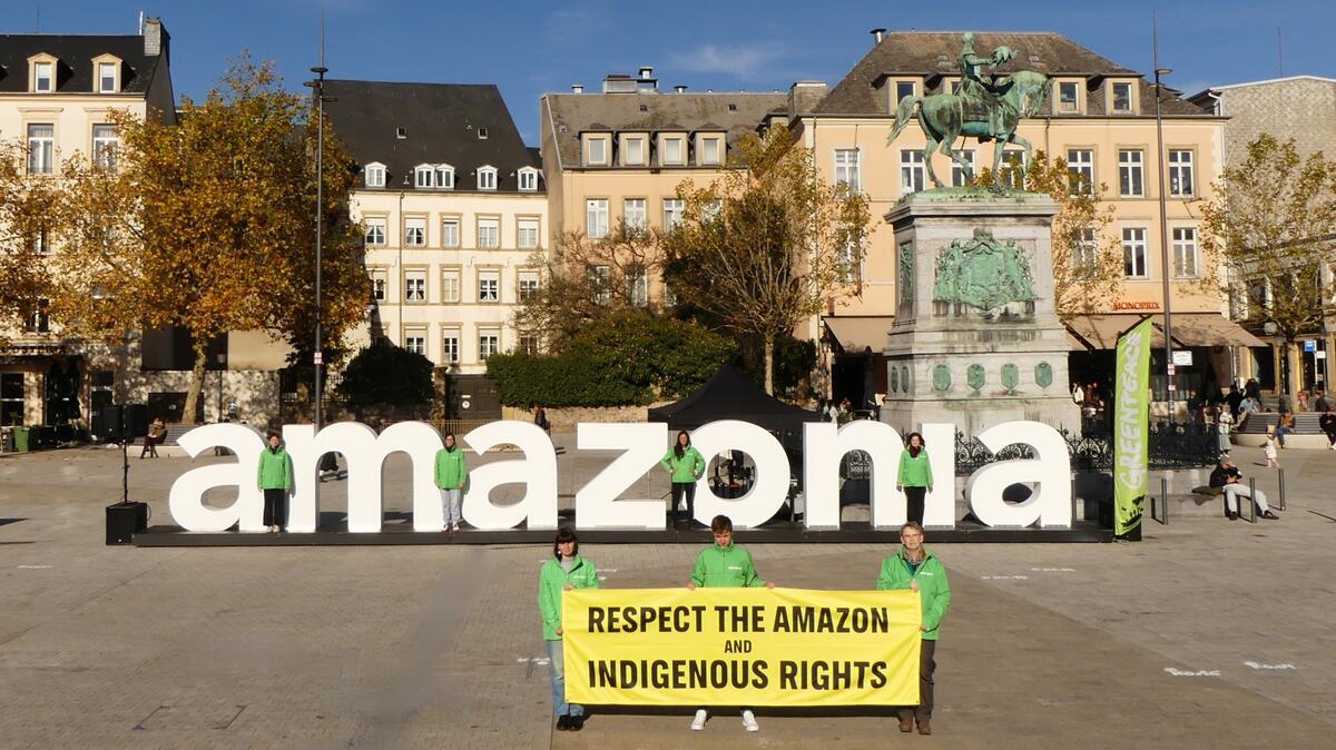 Amazonia Travelling Letters in Luxembourg. © Lara D''Antonio / Greenpeace