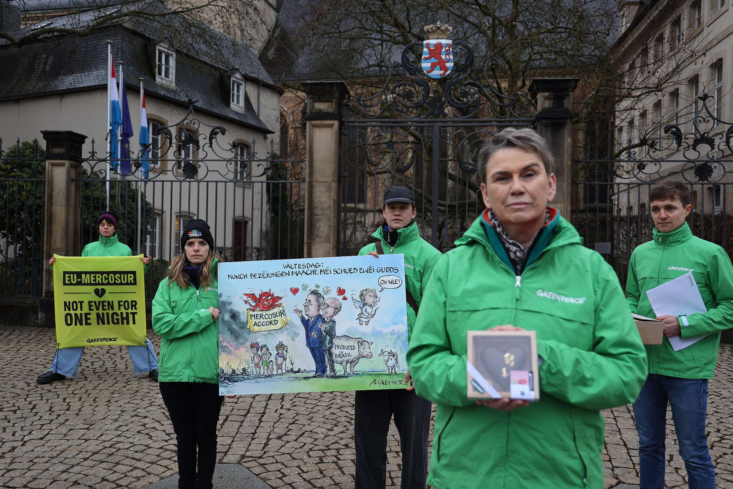 Saint-Valentin : Greenpeace dénonce la relation toxique du Luxembourg avec l’accord UE-Mercosur