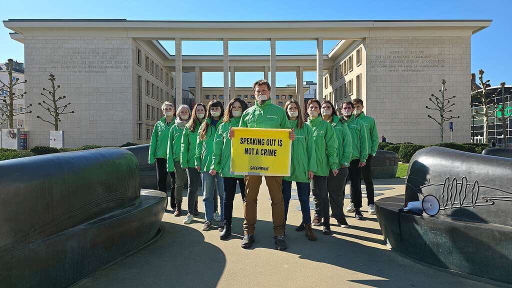 Solidarity against SLAPP Energy Transfer Lawsuit in Esch/Alzette. © Sofia Ferreira Neto / Greenpeace