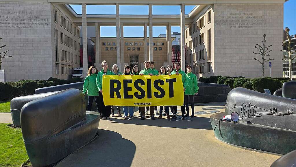 Solidarity against SLAPP Energy Transfer Lawsuit in Esch/Alzette. © Sofia Ferreira Neto / Greenpeace
