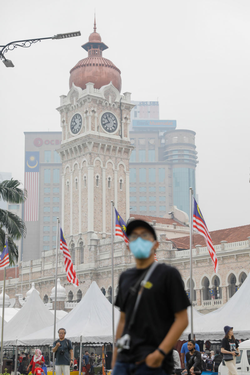 Haze in Kuala Lumpur. © Joshua Paul / Greenpeace