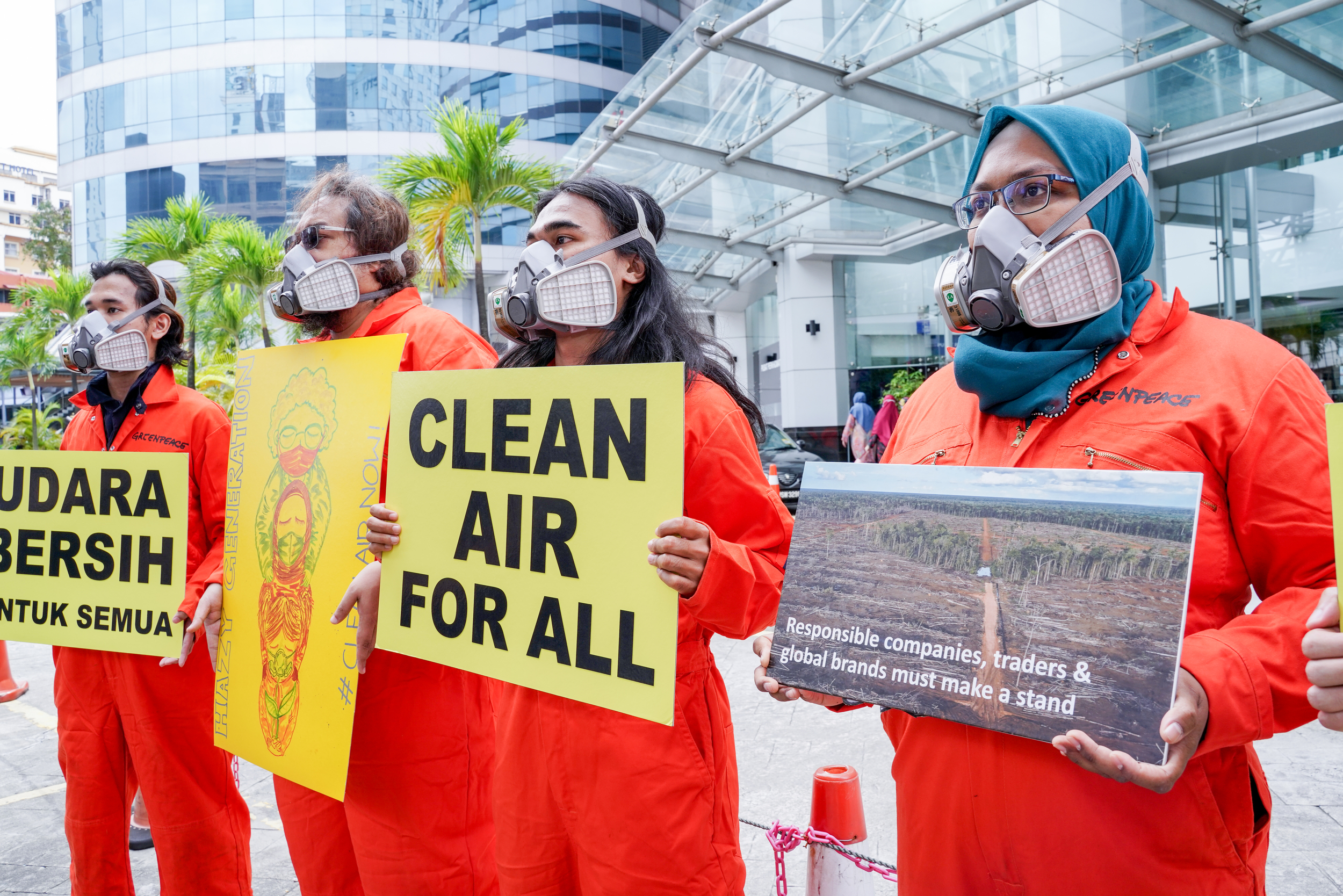 Haze and Human Rights Activity in Malaysia. © Darshen Chelliah / Greenpeace Haze and Human Rights Activity in Malaysia. © Darshen Chelliah / Greenpeace