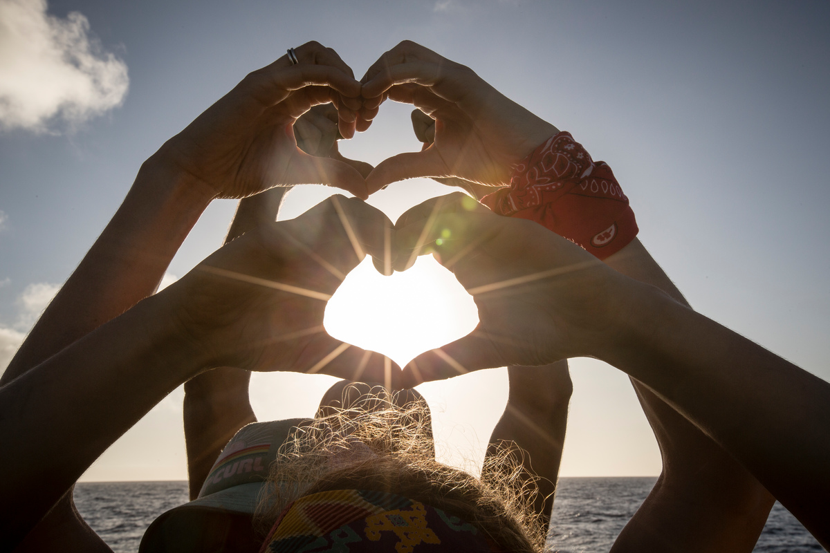 'Thank You' from the Crew of the Esperanza in the Indian Ocean. © Will Rose / Greenpeace 'Thank You' from the Crew of the Esperanza in the Indian Ocean. © Will Rose / Greenpeace