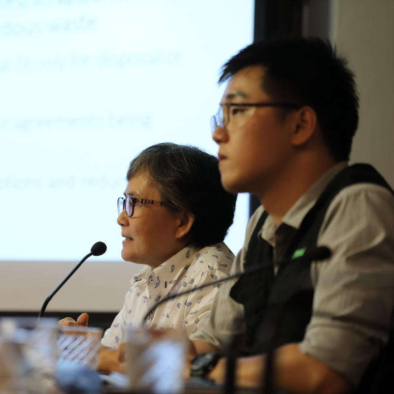 ASEAN No Space for Waste: Health & Environment Not for Sale - Press Conference in Bangkok. © Baramee Temboonkiat / Greenpeace ASEAN No Space for Waste: Health & Environment Not for Sale - Press Conference in Bangkok. © Baramee Temboonkiat / Greenpeace