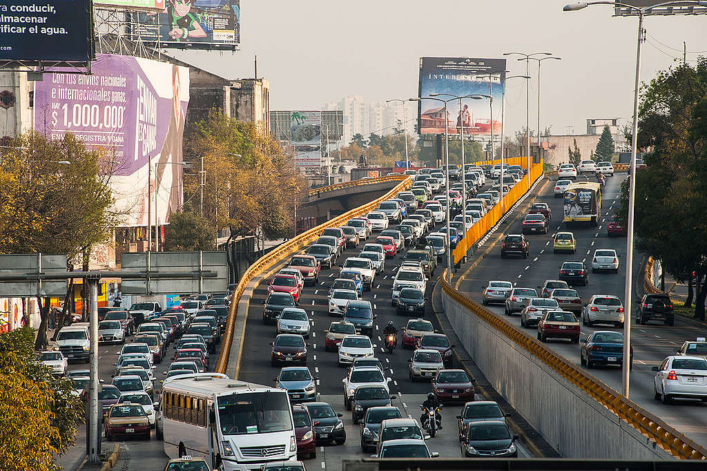 Hora pico en la Ciudad de México © Keith Dannemiller