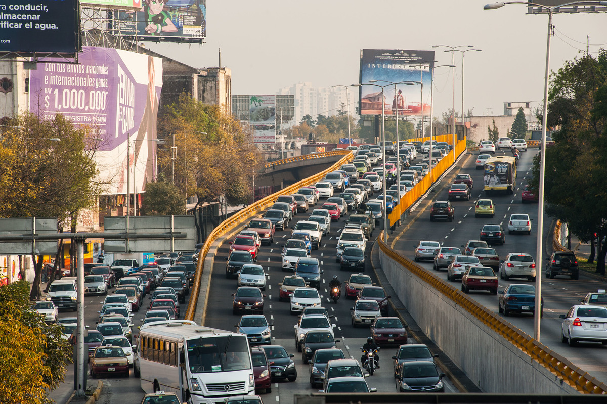 Hora pico en la Ciudad de México © Keith Dannemiller
