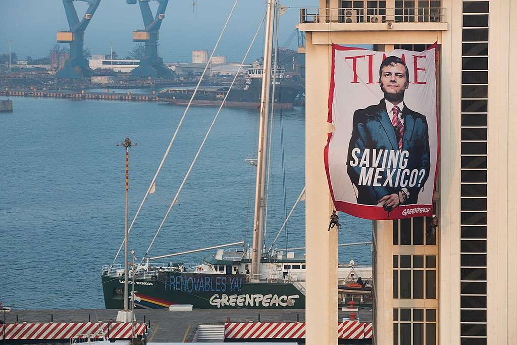 TIME Magazine Cover Action in Mexico. © Ivan Castaneira