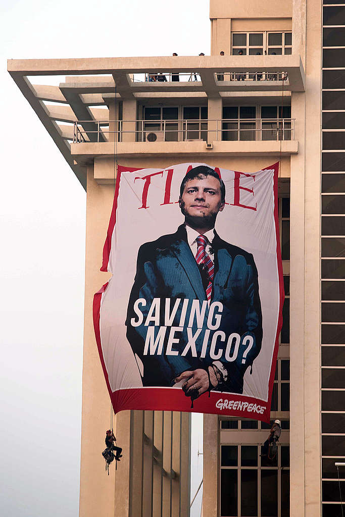 TIME Magazine Cover Action in Mexico. © Ivan Castaneira