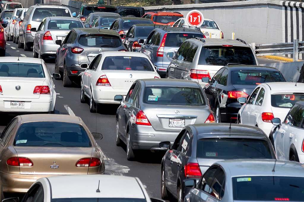 Tráfico en hora pico en Ciudad de México