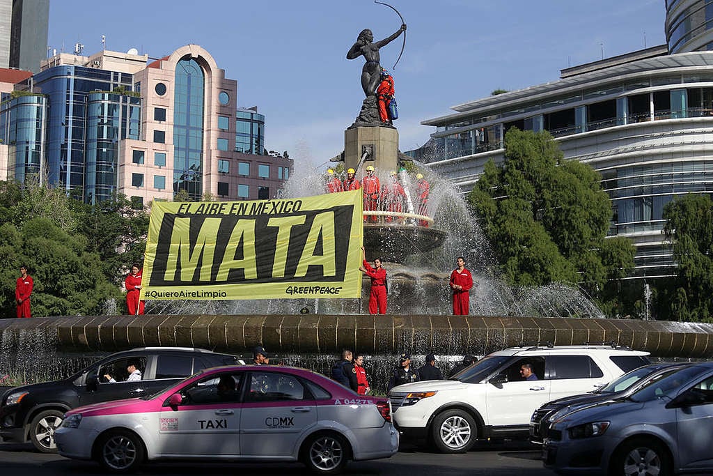 Protesta contra la mala calidad del aire en Ciudad de México © Ilse Huesca Vargas / Greenpeace