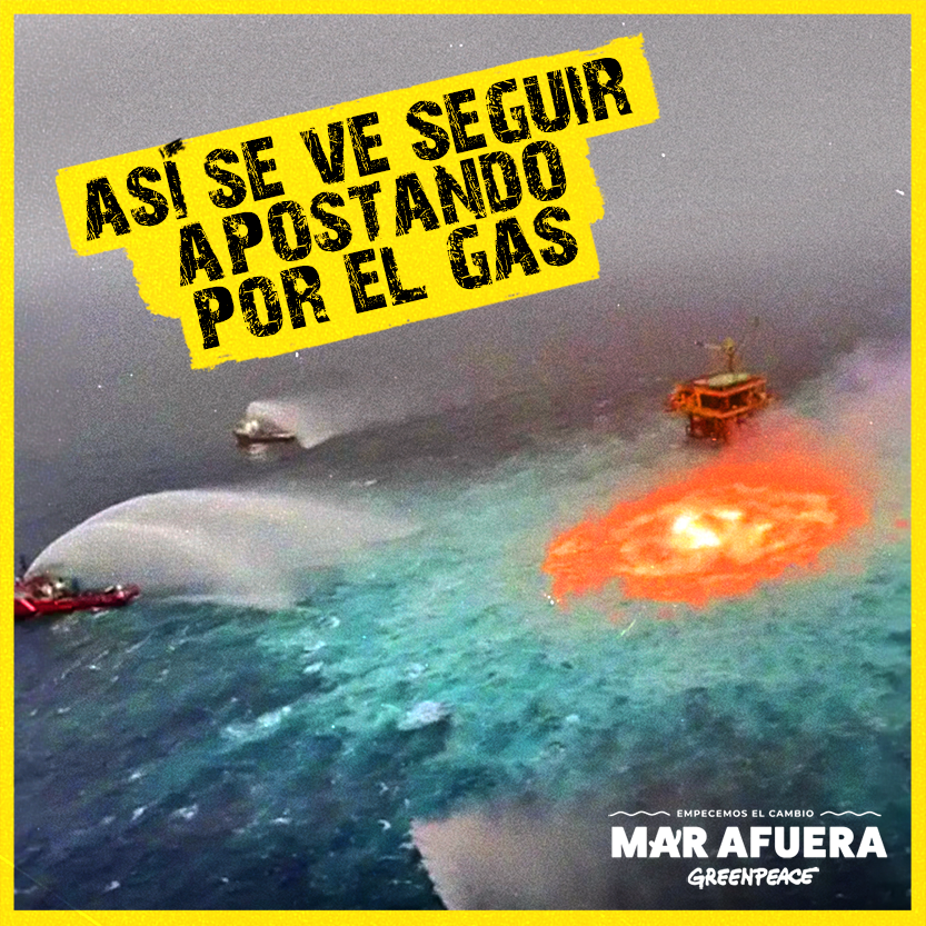 Fotografía aérea que muestra el accidente y los daños de una fuga de gas en medio del Golfo de México..