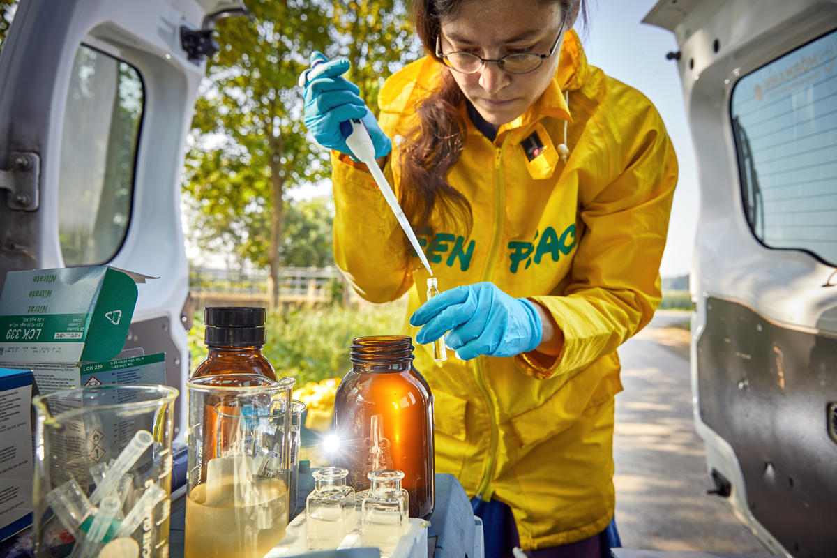 Water Testing in Austria. © Mitja  Kobal / Greenpeace