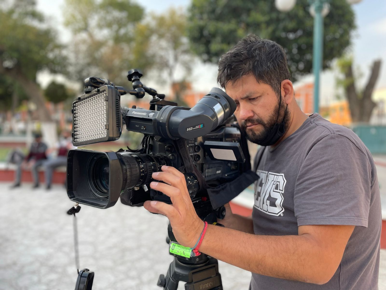 Honramos la memoria y el trabajo de Dante Gutiérrez Reyes, camarógrafo de Canal Once 