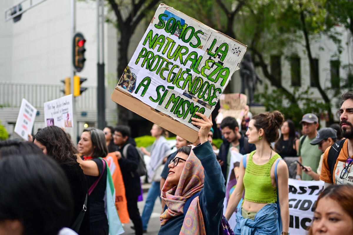 March for Climate, Life and the Future in Mexico. © Greenpeace / Ilse Huesca