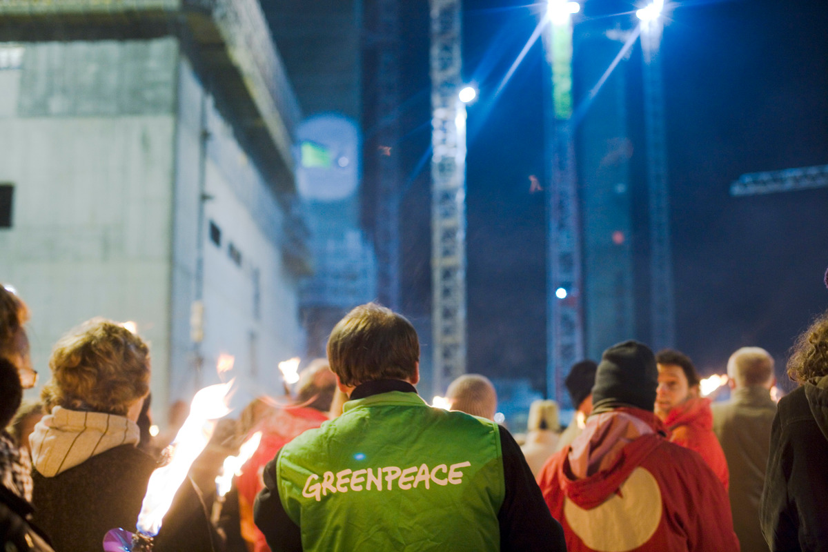 Action Building Site Essent/RWE in Eemshaven. © Greenpeace / Cris Toala Olivares