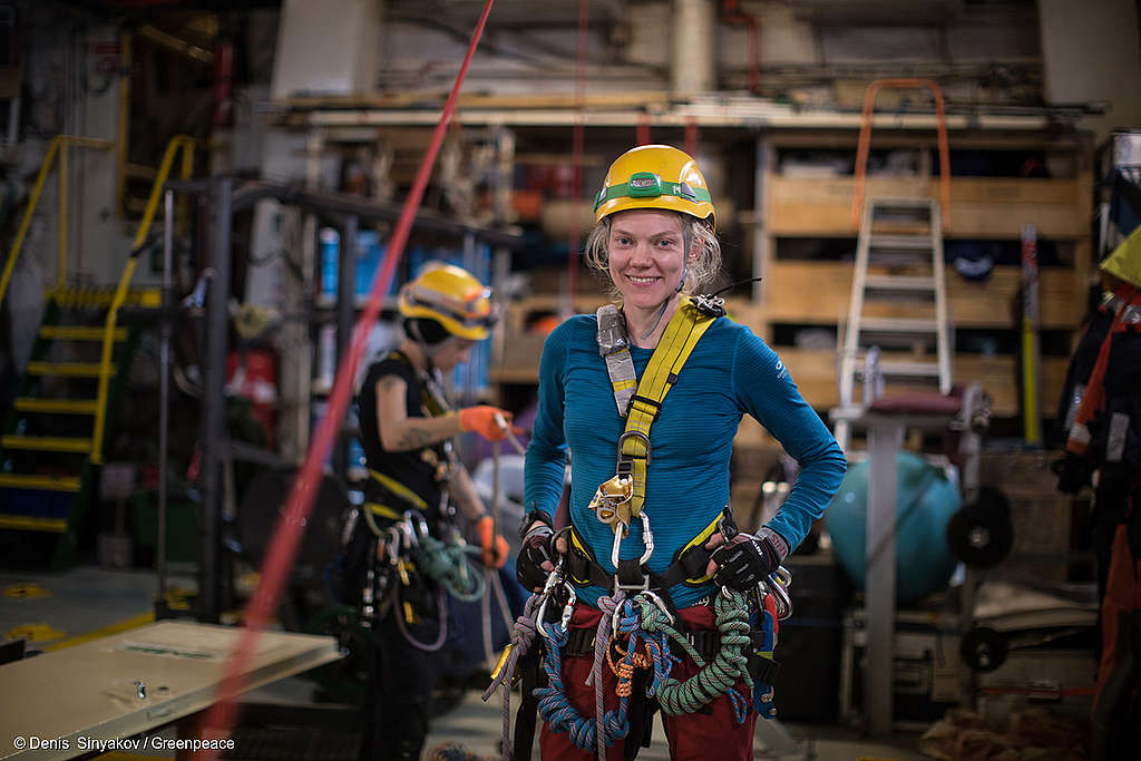 greenpeace climber sini saarela finland