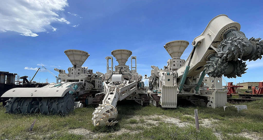 Dit soort machines kunnen mangaanknollen naar boven halen vanuit honderden meters diepte. 