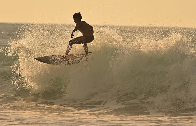 Surfer in La Union Een surfer