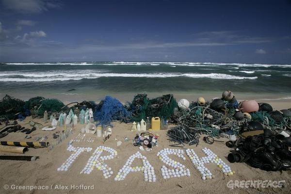 Plastsøppel funnet på strand