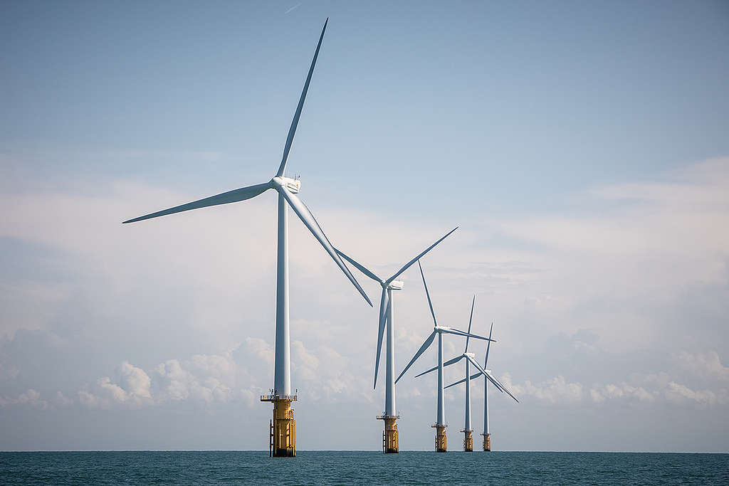 Vindparken Thanet Offshore Wind Farm ligger utenfor kysten av Thanet-distriktet i Kent i England. Vindparken Thanet Offshore Wind Farm ligger utenfor kysten av Thanet-distriktet i Kent i England.