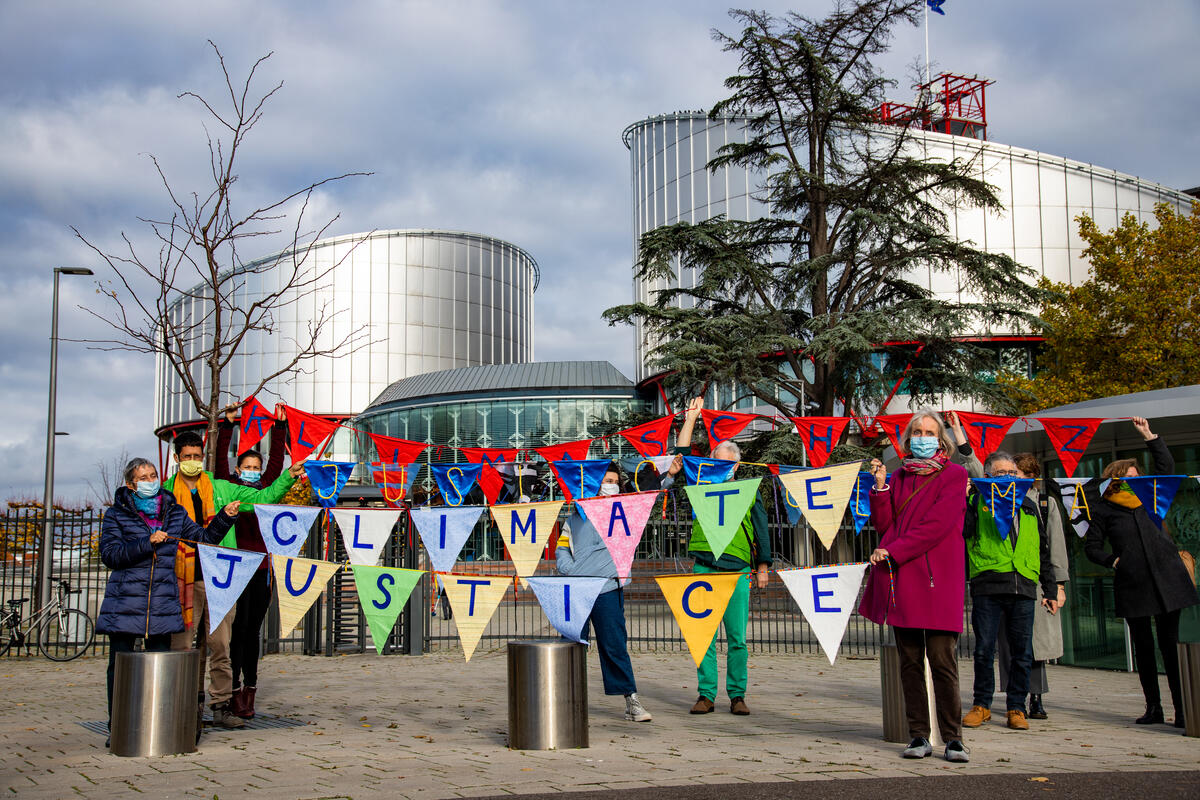 Senior Swiss Citizens File Action at European Court of Human Rights in Strasbourg. © Greenpeace / Emanuel Büchler