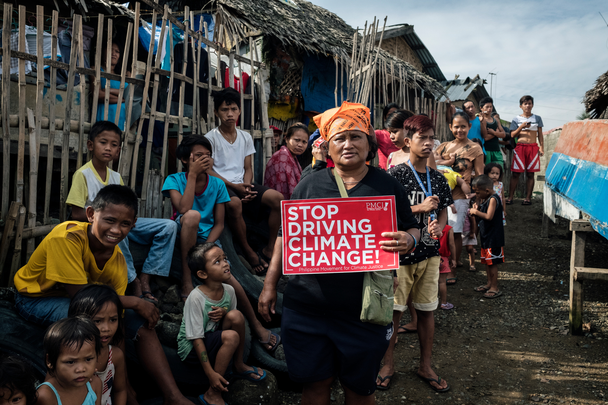 Cebu Communities Join the Global Break Free Protests against Fossil Fuels. © Francesco Pistilli / Greenpeace