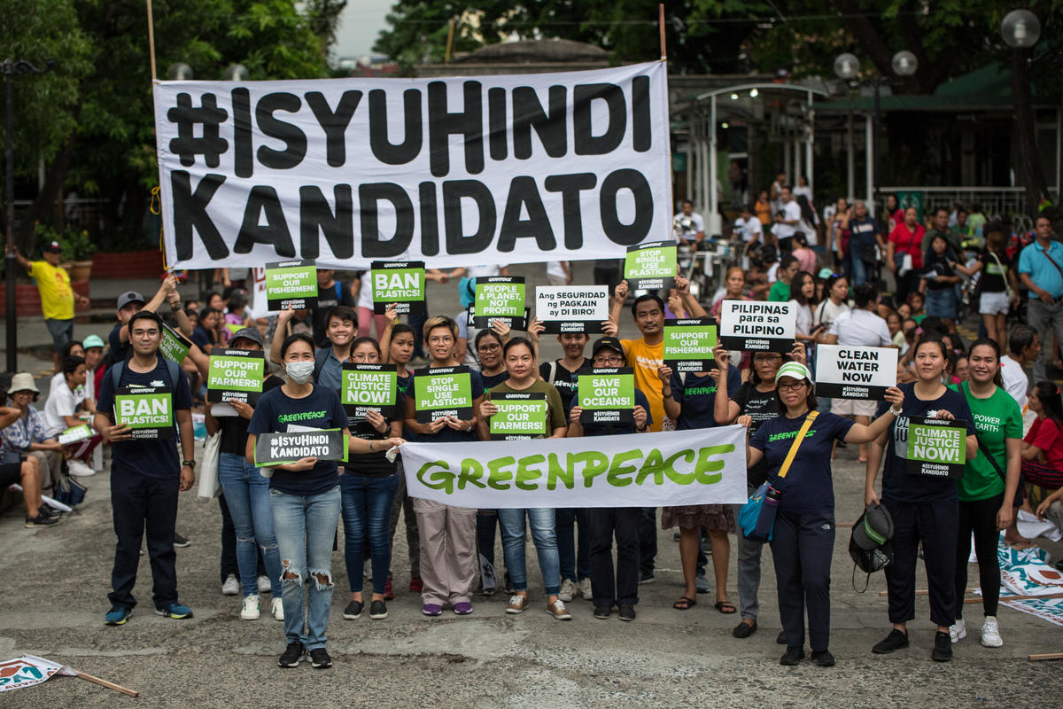 Voters Education Campaign in Manila. © Geric Cruz / Greenpeace