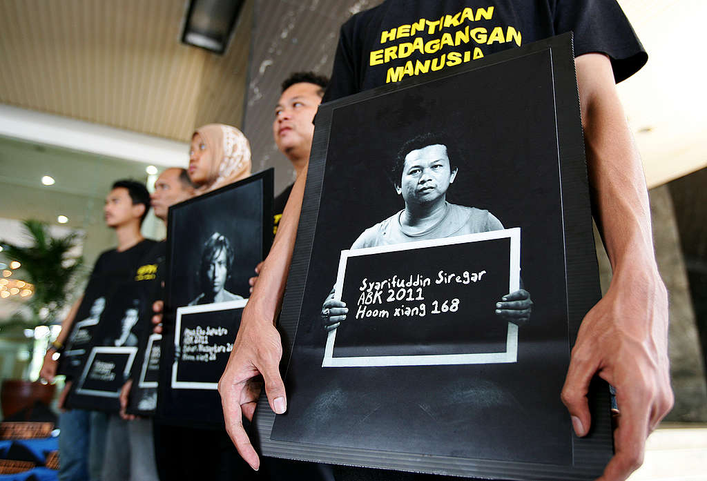 Slavery at Sea Protest in Jakarta. © Jurnasyanto Sukarno / Greenpeace