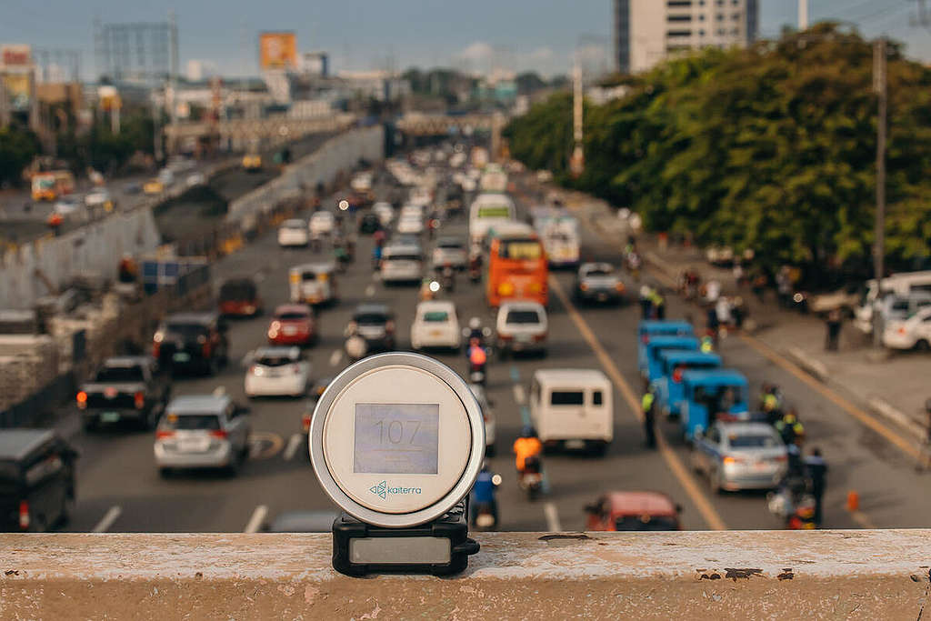 Pop-Up Bike Lanes In Manila. © Jilson Tiu / Greenpeace