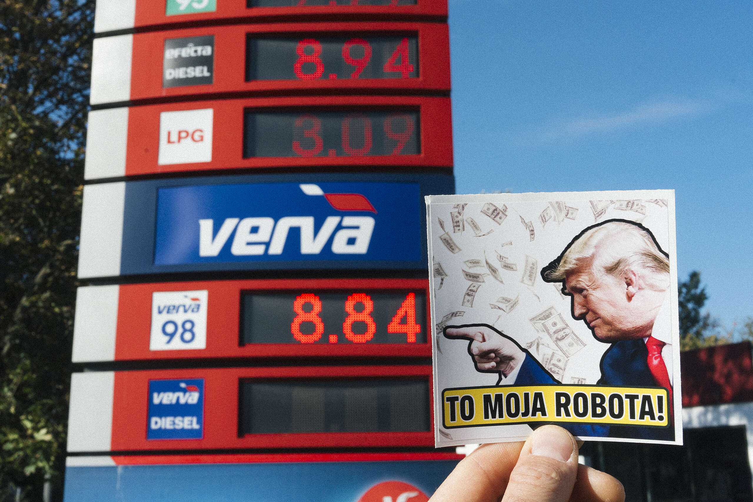 To Trump odpowiada za drożyznę! Aktywiści Greenpeace w akcji