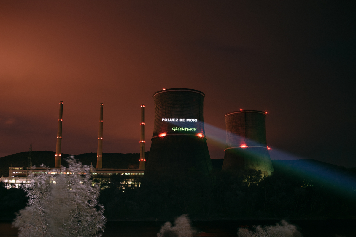 Acțiune la termocentrala Mintia. © Dan Campean / Greenpeace