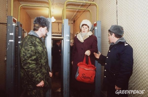 Decontamination Centre in Pripyat  © Clive Shirley / Signum / Greenpeace