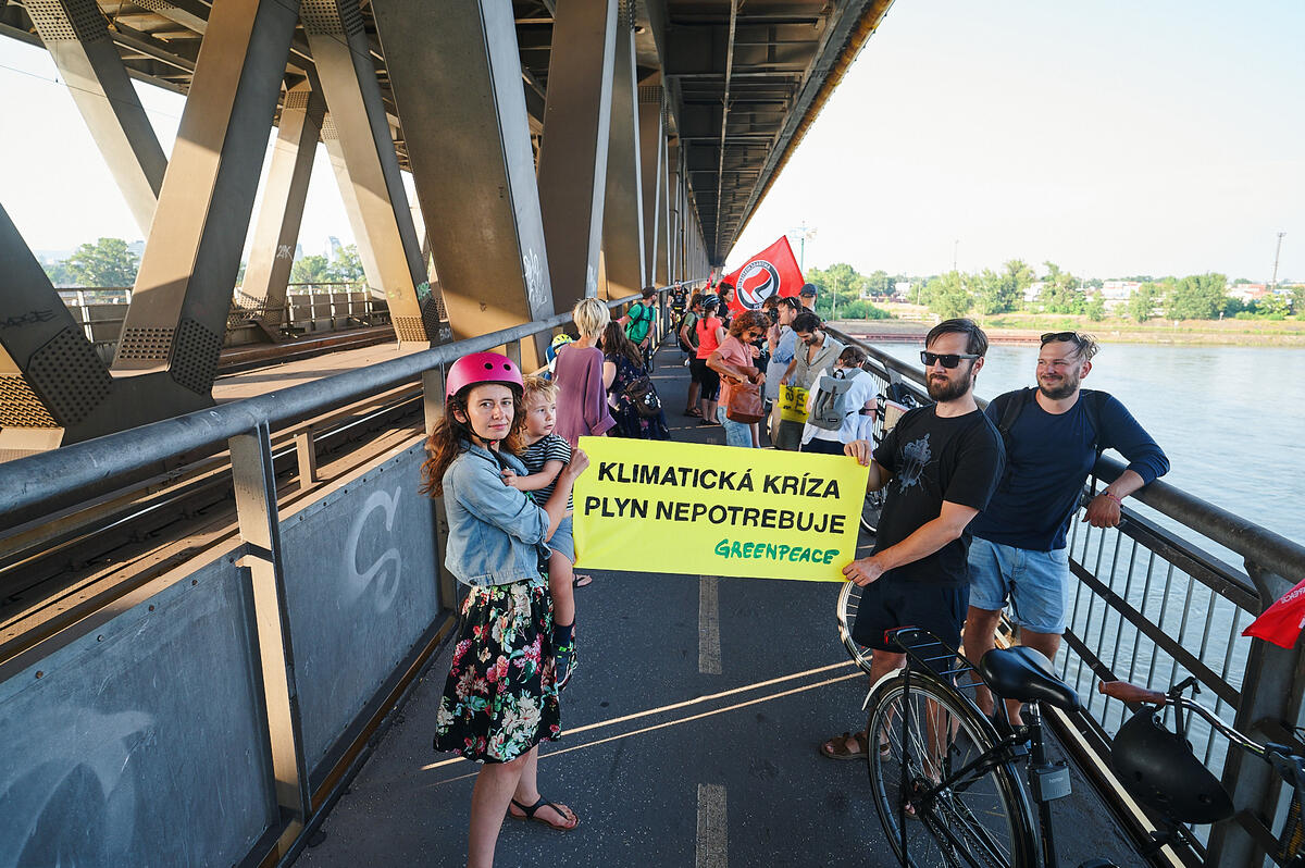 Navrhovaná ťažba plynu pri Trakoviciach je krok späť – ohrozuje klímu, podzemné vody aj verejný záujem