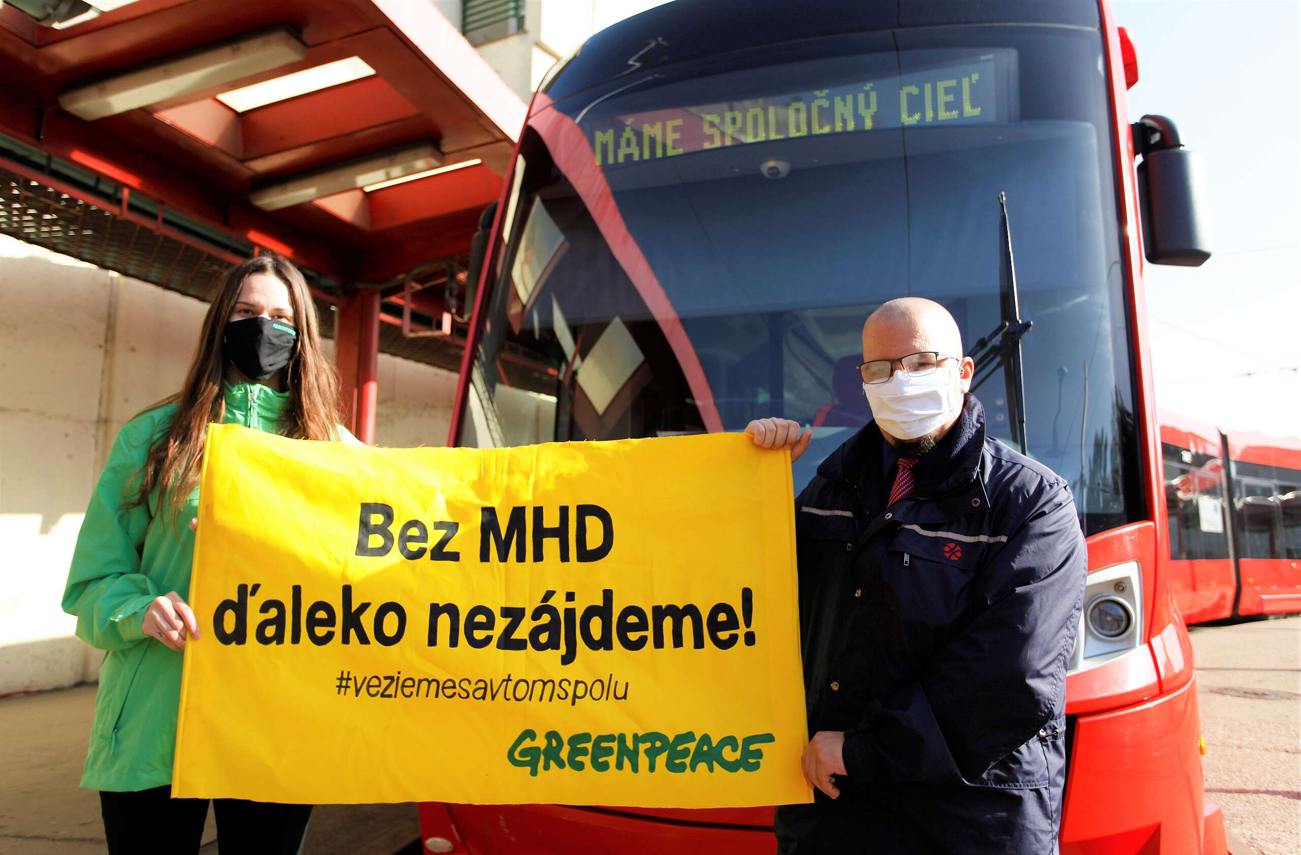 Ceny verejnej dopravy dosiahli v polovici európskych metropol nové maximá, Slovensko skončilo podľa analýzy Greenpeace spomedzi krajín EÚ piate najhoršie.