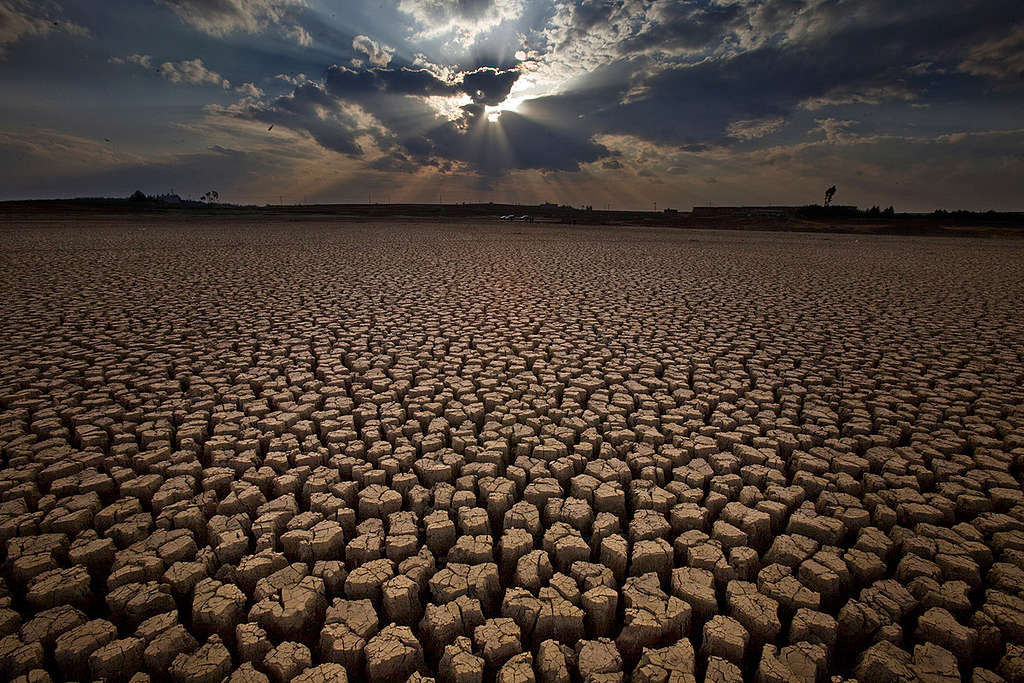 Silovita suša v južnem delu Kitajske.