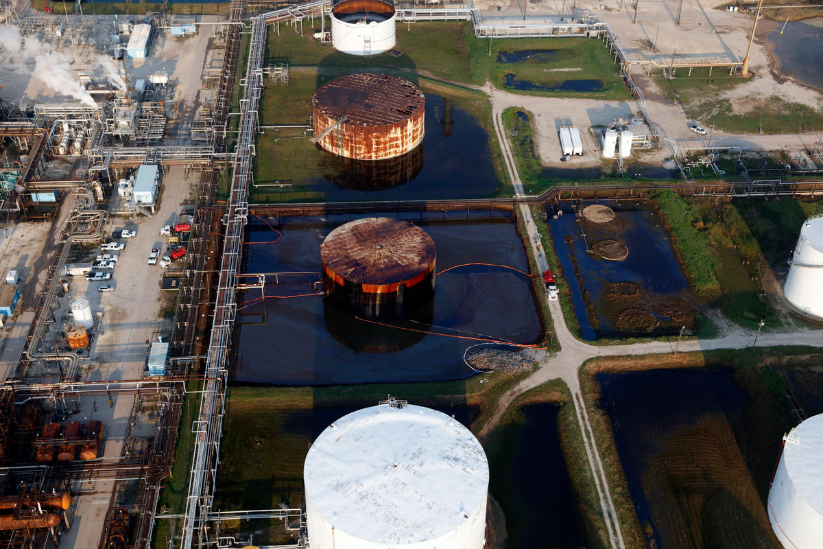 Aerial Views of the Aftermath of Hurricane Harvey. © Aaron Sprecher / Greenpeace