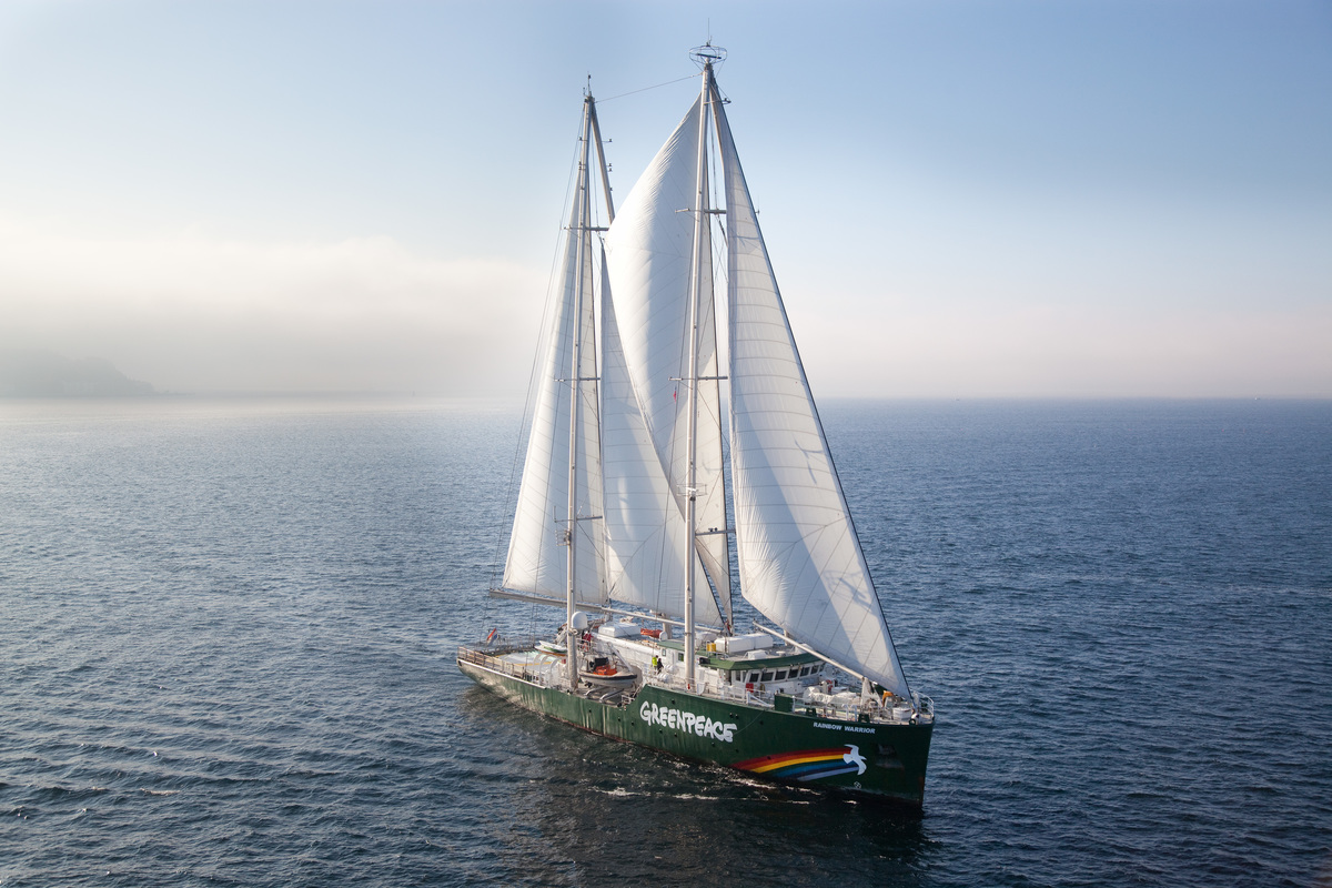 Rainbow Warrior Arrives in Seattle. © Maxwell Balmain / Greenpeace