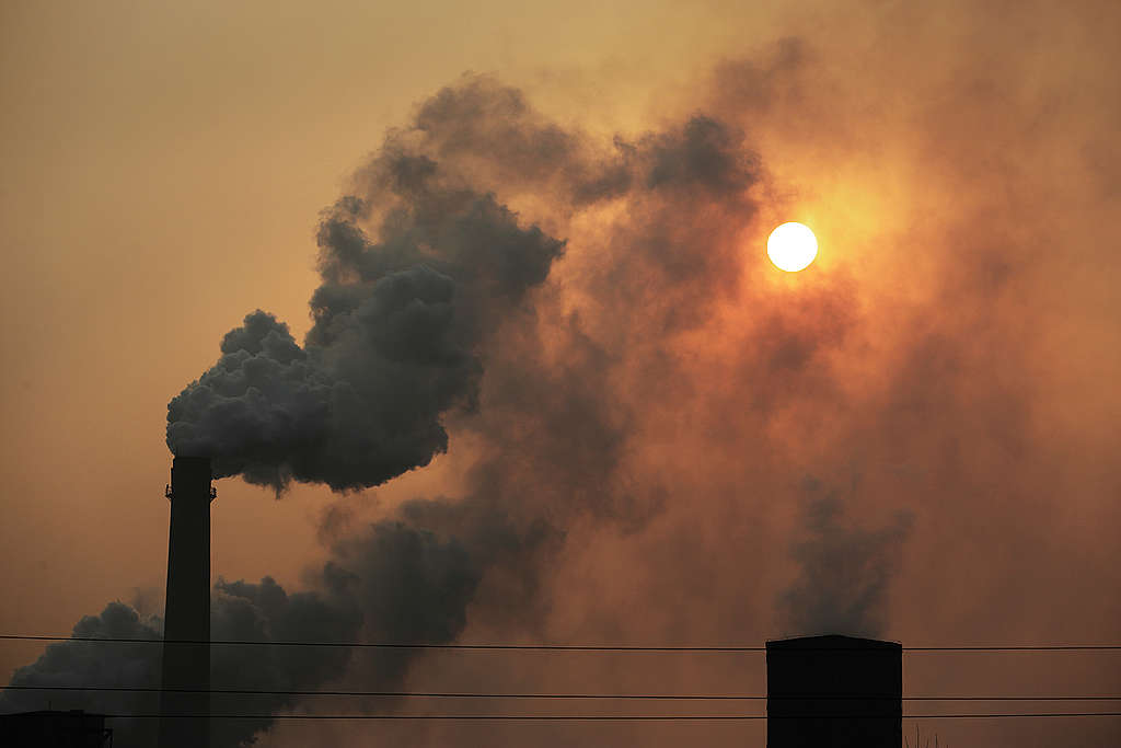 Steel Cities in China's Hebei Province. © Lu Guang / Greenpeace Steel Cities in China's Hebei Province. © Lu Guang / Greenpeace