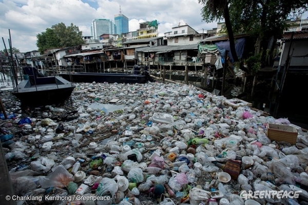 plastic pollution