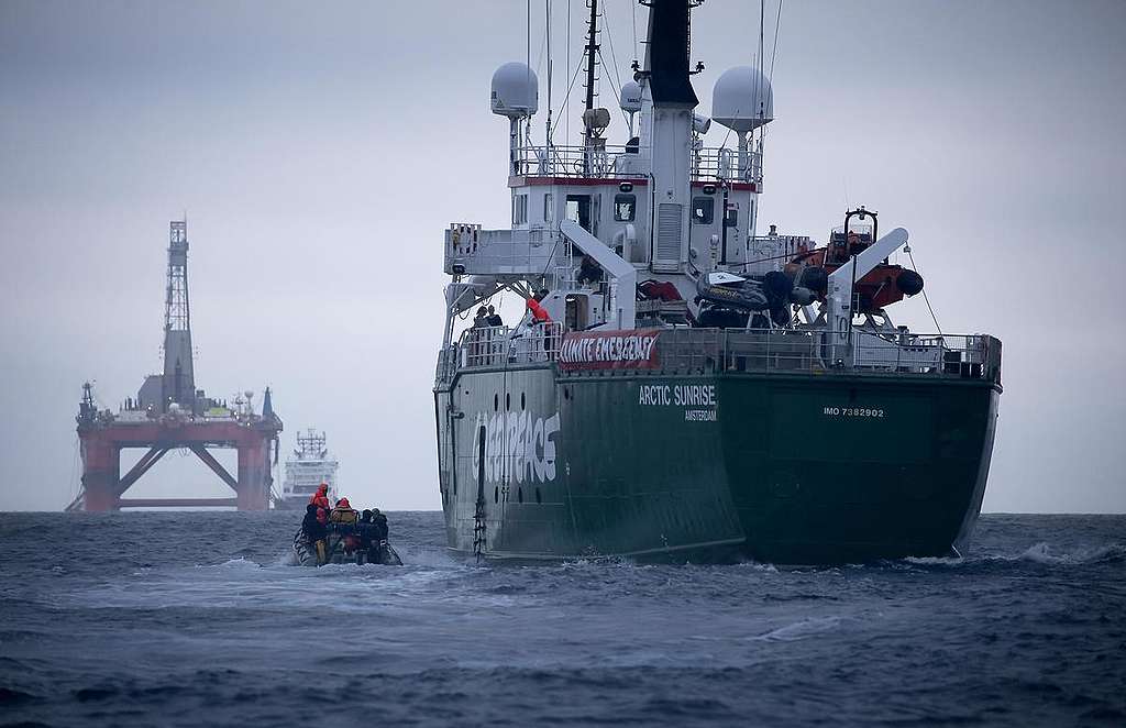 NORTH SEA MYAS 16 JUN 2019 - Greenpeace ship Arctic Sunrise follows the BP chartered Transocean 'The Paul B Loyd Jr' rig en route to the Vorlich field in the North Sea.<br srcset=