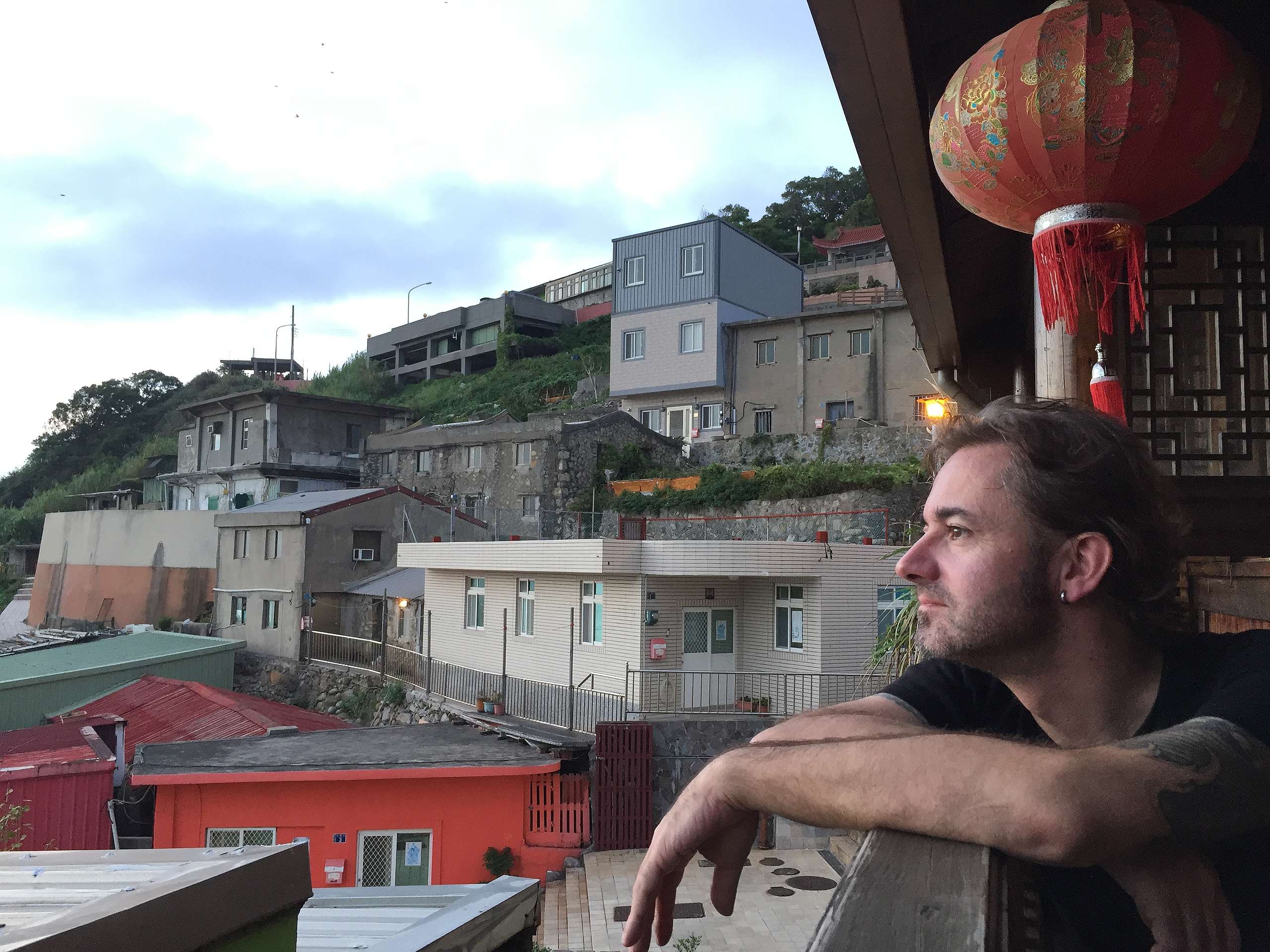 高林翰現在居住於臺灣,持續為守護全球海洋而努力,照片攝於馬祖。