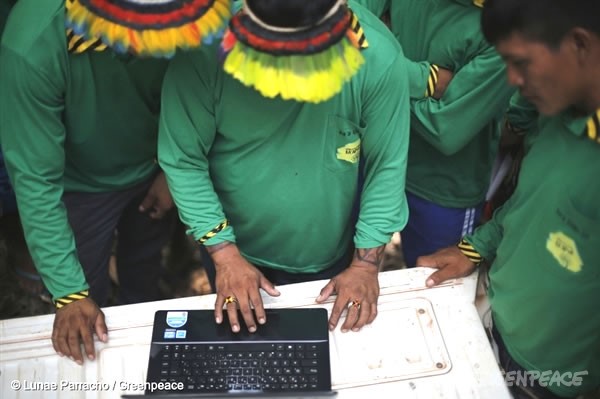 亞馬遜原住民以科技方式對抗非法伐木