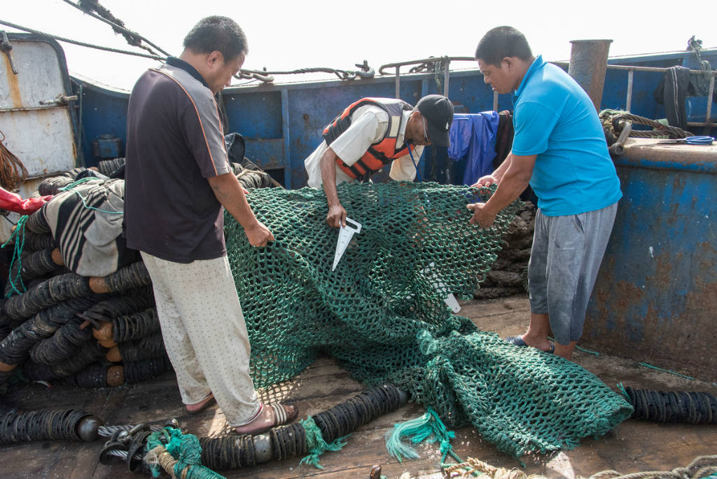 使用非法漁具捕撈漁獲的漁船